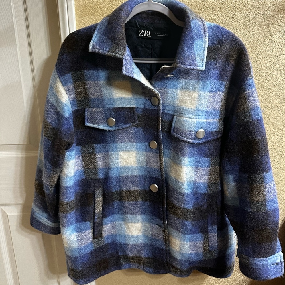 Zara shacket/warm jacket, size L, great condition